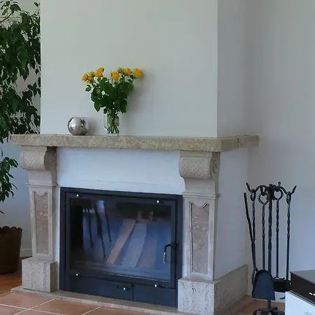 Yeti Lux - Family Garden Apartment